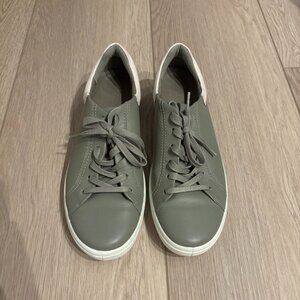 ECCO soft 7 Women's Leather Sneaker Size 40